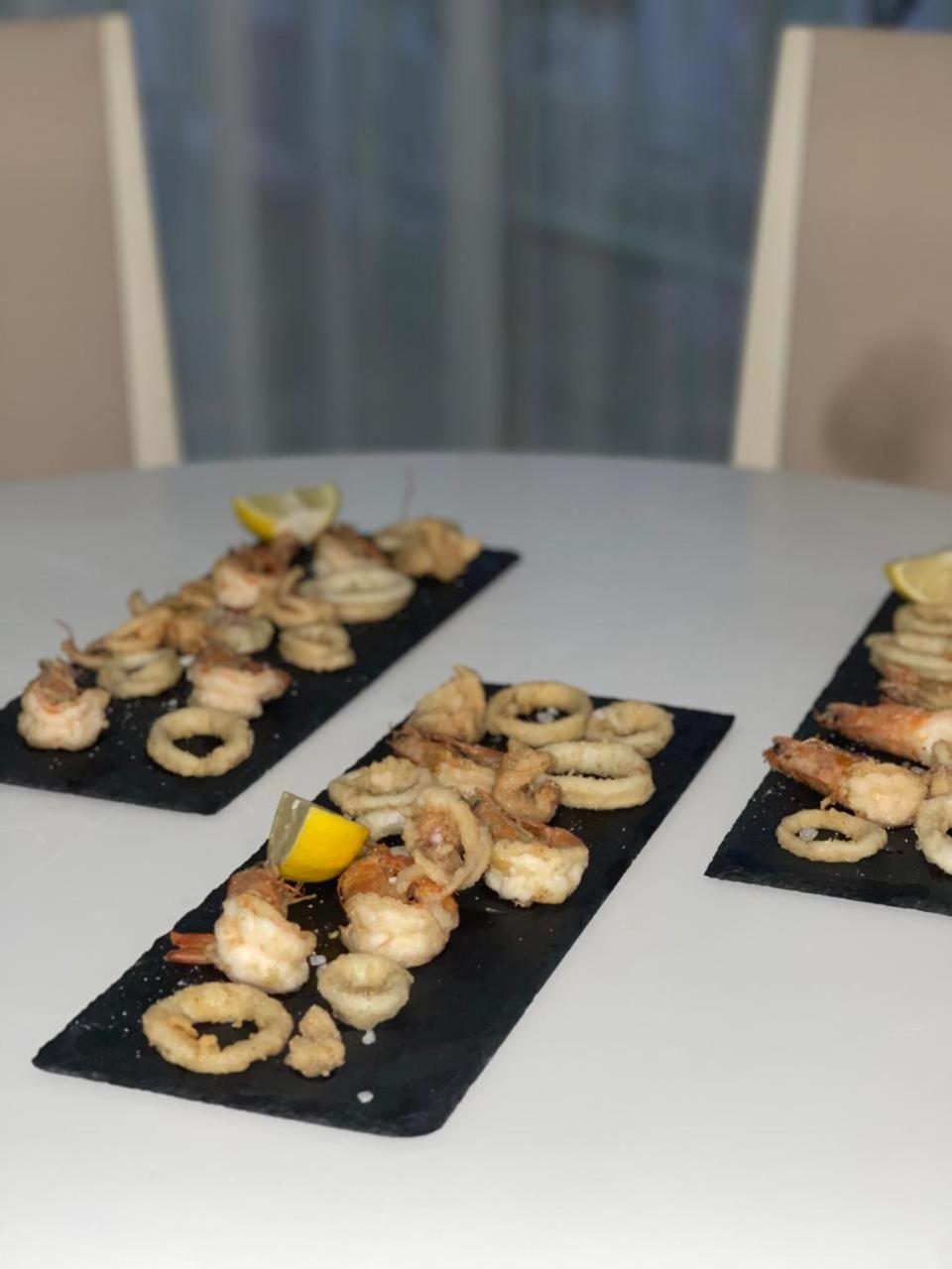 Envi Hotel Vlorë エクステリア 写真