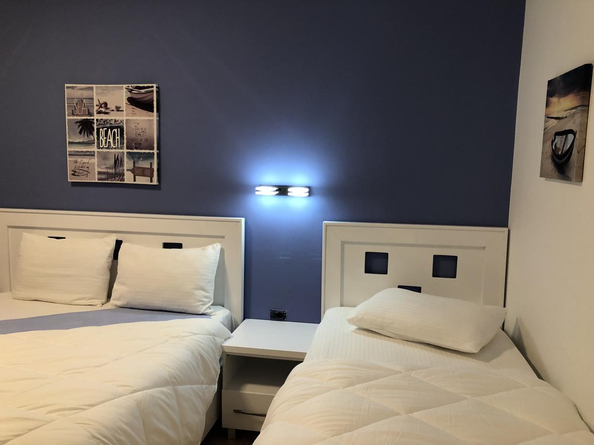 Envi Hotel Vlorë エクステリア 写真