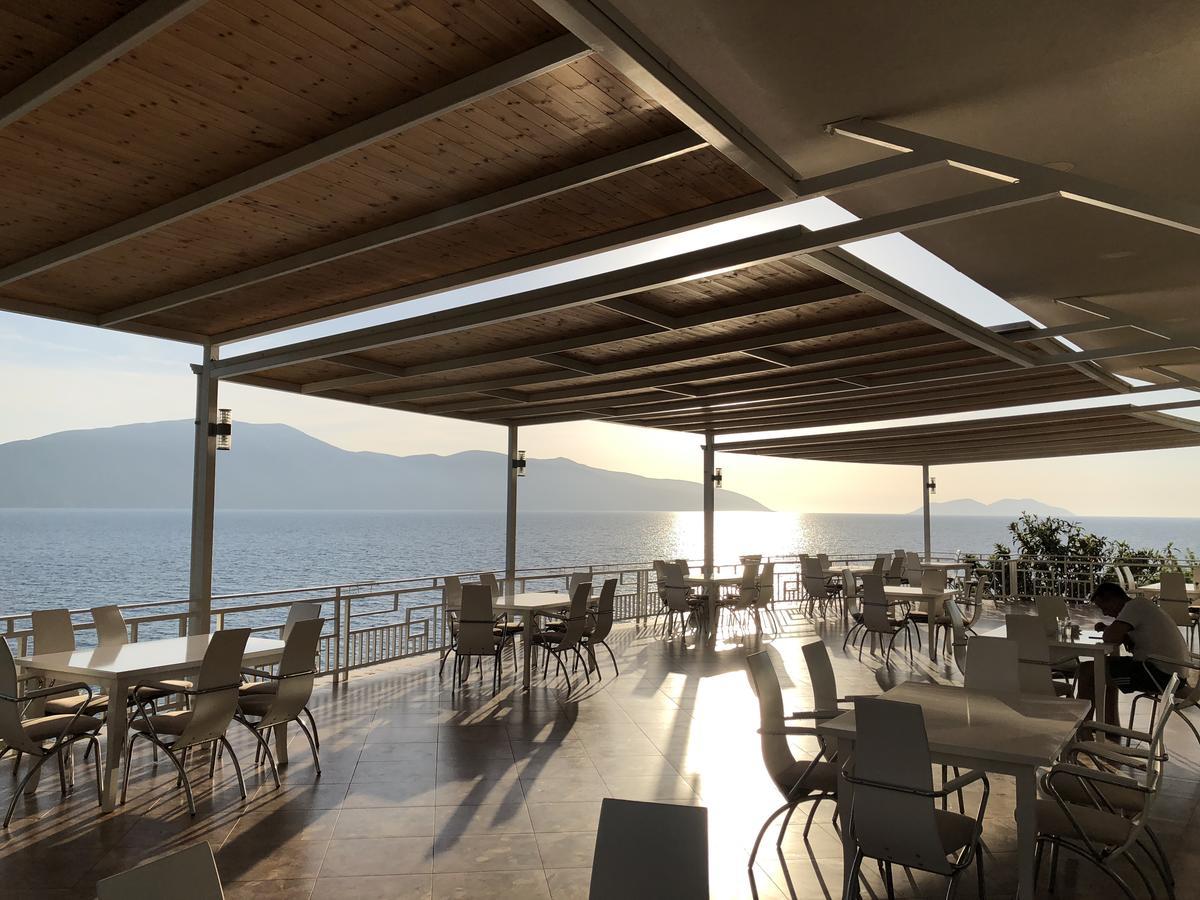 Envi Hotel Vlorë エクステリア 写真